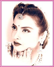 http://www.surfindia.com/celebrities/bollywood/images/rekha.jpg