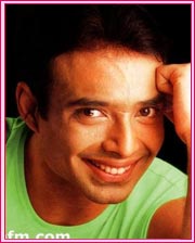 http://www.surfindia.com/celebrities/bollywood/images/uday-chopra.jpg