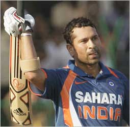 Sports Star Sport Por Stars Profile Sachin Tendulkar Ms Dhoni