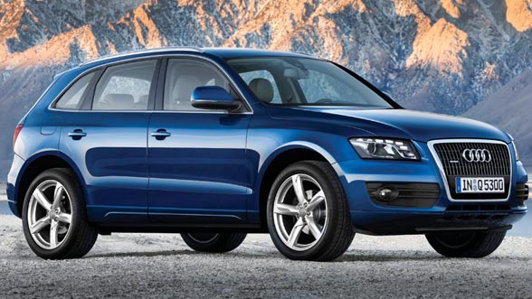 Audi Q7 Sideview Audi Q7 Sideview
