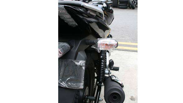 Bajaj Pulsar 180 DTSi Back View Bajaj Pulsar 180 DTSi Back View