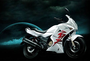Hero honda shop cbz xtreme price