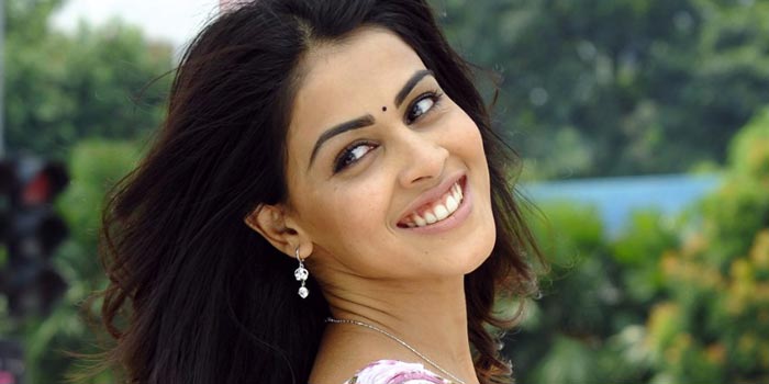 Genelia D' Souza