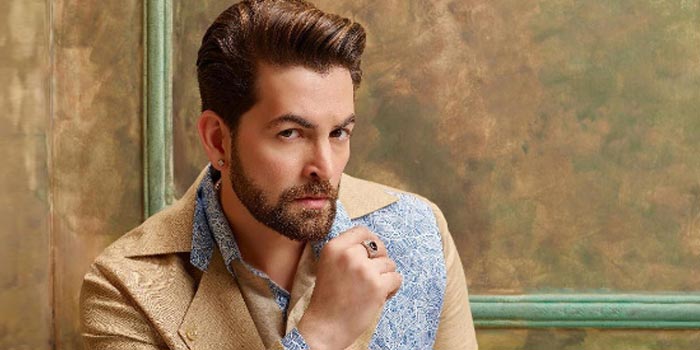 Neil Nitin Mukesh's haircut time with daughter - Bollywood Hungama